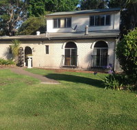 Surfer's Rest in Berrara - Tourism Caloundra