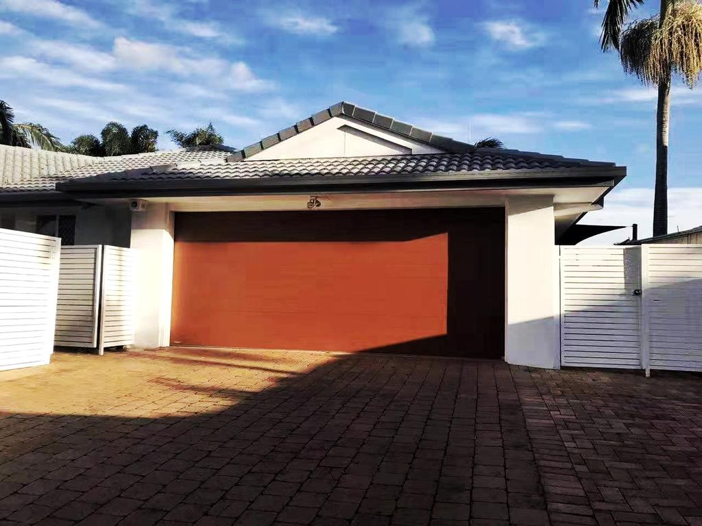 Clear Island Waters QLD Tourism Caloundra