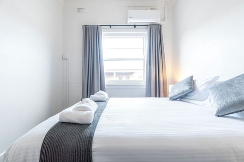 Sydney Junction Hotel - Tourism Caloundra 2