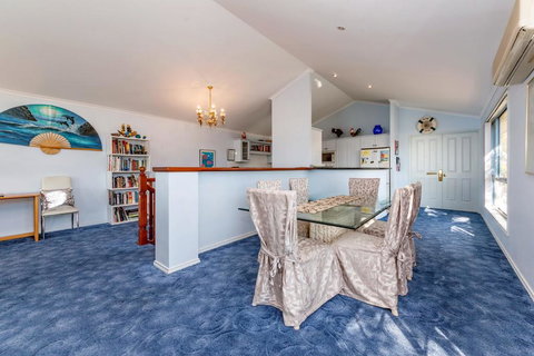 Tah Villa, 1/68 Marine Drive - Tourism Caloundra 2