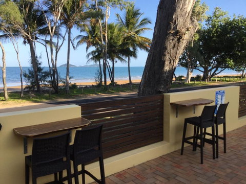 Taihoa Holiday Units Adults Only - Tourism Caloundra 2