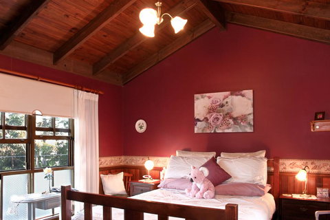 Tamborine Mountain Bed And Breakfast - Tourism Caloundra 3