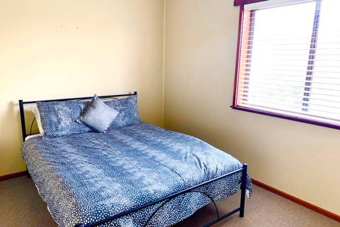 Tara Downs On Lake Albert - Tourism Caloundra 1