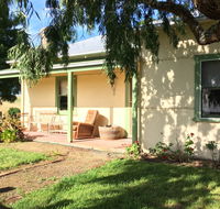 Tarndwarncoort - Farmer's Cottage - Tourism Caloundra