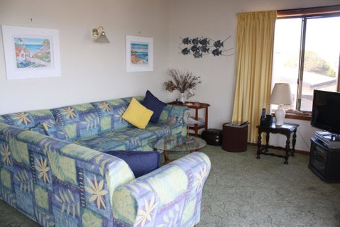 Tasmanviews - Tourism Caloundra 2
