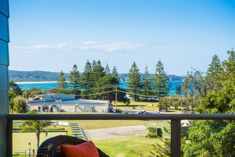 Tathra Beachbreak - Tourism Caloundra 2