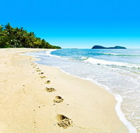 Temple 121 Modern Spacious Palm Cove 2 Brm 2 Bth Resort Apartment With Courtyard - Tourism Caloundra