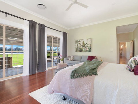 Terara Riverview Estate - Tourism Caloundra 3