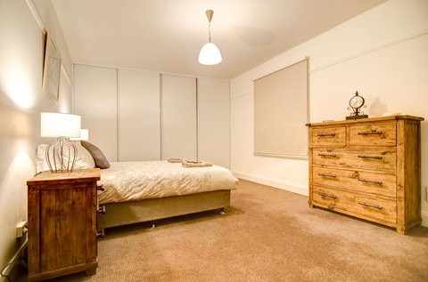 Terrace On York - Tourism Caloundra 3