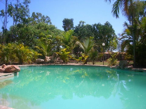 Territory Manor Motel & Caravan Park - Tourism Caloundra 0