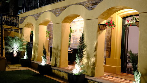 The 'Cloisters' Apartment At Albert Hall - Tourism Caloundra 1