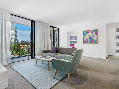 The Beach Broadbeach Private 2 Bedroom Apartment - Tourism Caloundra 1