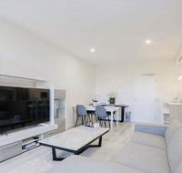 The Beach Pad - Tourism Caloundra
