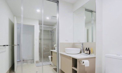 The Beach Pad - Tourism Caloundra 2