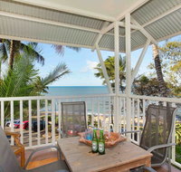 The Beach Shack 3BR Waterfront Resort Own WIFI - Tourism Caloundra