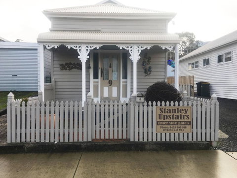 Stanley-upstairs - Tourism Caloundra 0
