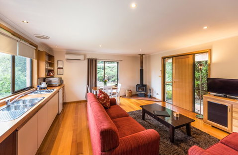 Parnella Kettering - Tourism Caloundra 1
