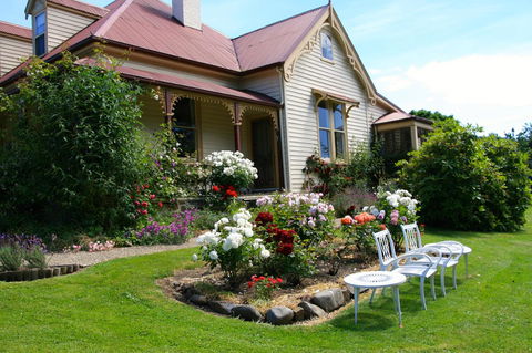 Cambridge House Bed & Breakfast - Tourism Caloundra 14