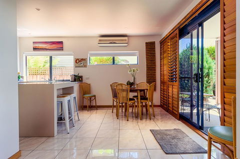 Ulverstone Boutique Accomodation - Tourism Caloundra 16