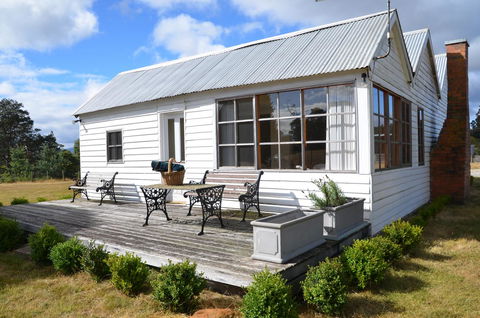Buttons Cottage For Canyon & Rain Forest Walks With In House Dining - Tourism Caloundra 5