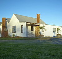 Buttons Cottage - Tourism Caloundra