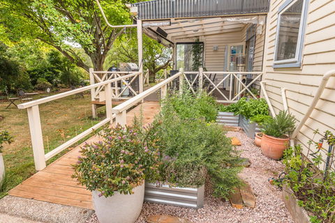 Glencoe Country Bed And Breakfast - Tourism Caloundra 19