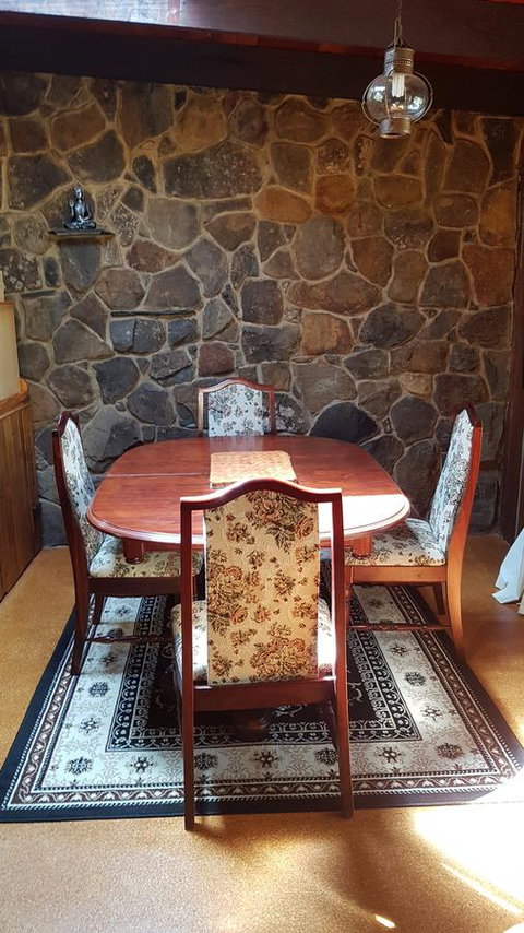 Whispering Hills Retreat - Tourism Caloundra 6