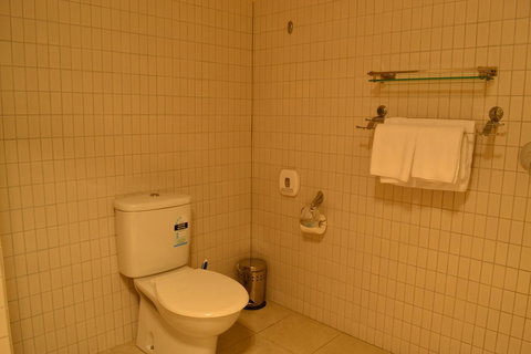 Lufra Hotel And Apartments - Tourism Caloundra 11