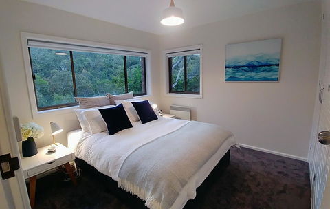 The View 2 Bed Unit With Stunning Hobart Outlook - Tourism Caloundra 5