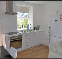 Hobart Colonial Apartment - Tourism Caloundra