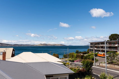 Litora Accommodation - Tourism Caloundra 20