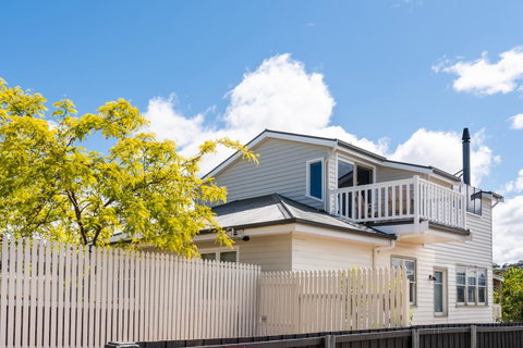 Litora Accommodation - Tourism Caloundra 22