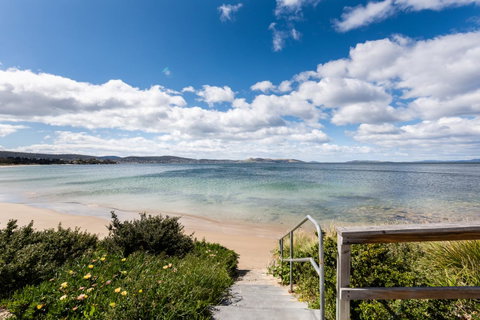 Litora Accommodation - Tourism Caloundra 26