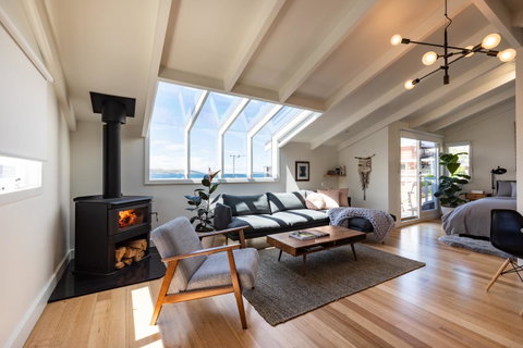 Litora Accommodation - Tourism Caloundra 0