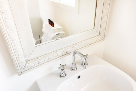 Litora Accommodation - Tourism Caloundra 13