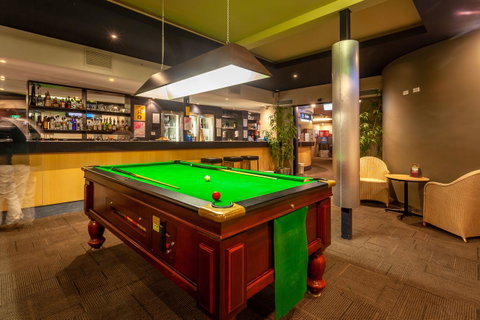 Mornington Inn - Tourism Caloundra 12