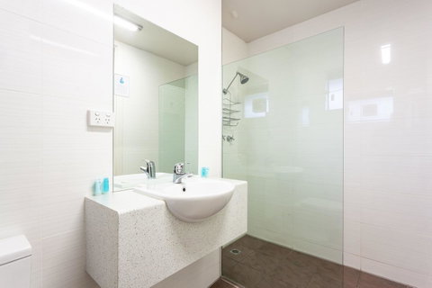 Mornington Inn - Tourism Caloundra 5