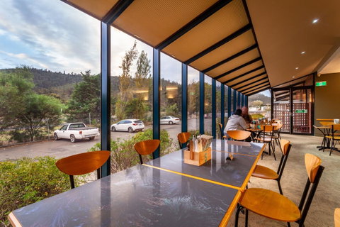 Mornington Inn - Tourism Caloundra 14