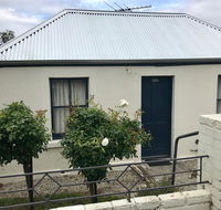 Omaroo House - panoramic water views - Tourism Caloundra