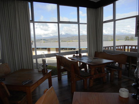 Mountain View Country Inn - Tourism Caloundra 6