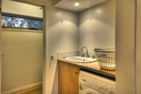 Freycinet Eco Luxe ~ Forest ~ Ocean ~ Mountain - Tourism Caloundra 18