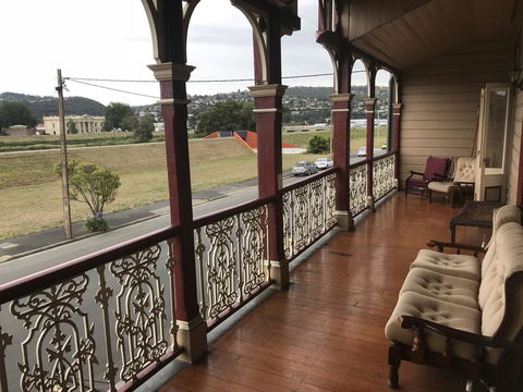 Arthouse Hostel - Tourism Caloundra 3