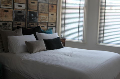 The Old Federal Coffee Palace - Tourism Caloundra 3