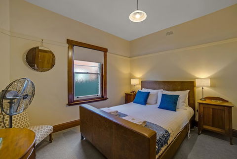 Gorgeous Hobart Accommodation - Park On Park - New Town - Tourism Caloundra 30