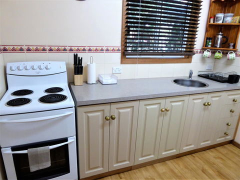 Tamar River Retreat - Tourism Caloundra 10