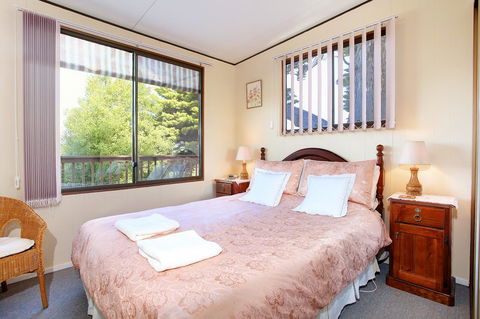 Tamar River Retreat - Tourism Caloundra 18