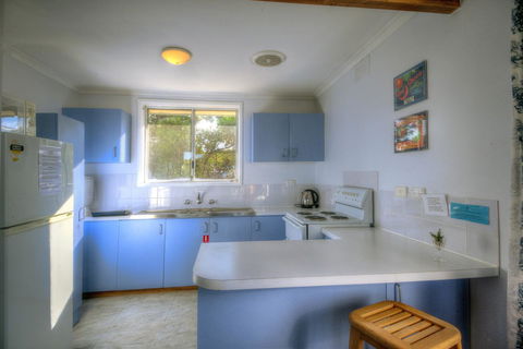 Ar Lan Y Mor - Tourism Caloundra 2