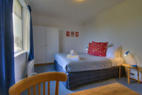 Ar Lan Y Mor - Tourism Caloundra 3