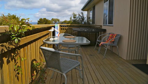 Ar Lan Y Mor - Tourism Caloundra 10