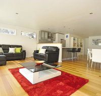 Seaview Apartment - Tourism Caloundra